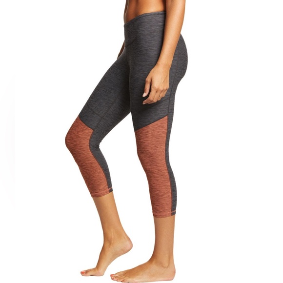 PRANA Needra Yoga Capris Women's Size Large - Picture 2 of 8